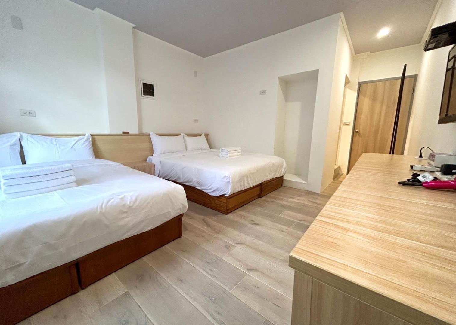 Yan Bin Hotel 타이난 외부 사진